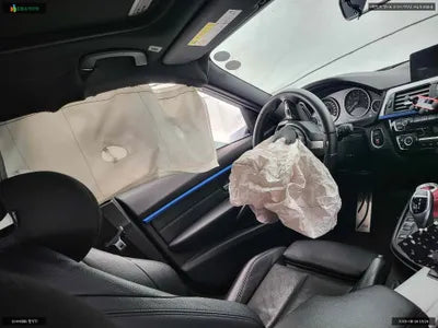 2017 BMW 330 WBA8B9105HK704997 VIN:WBA8B9105HK704997