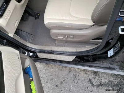 2022 Kia Carnival KNANC81BBNS136510 VIN:KNANC81BBNS136510