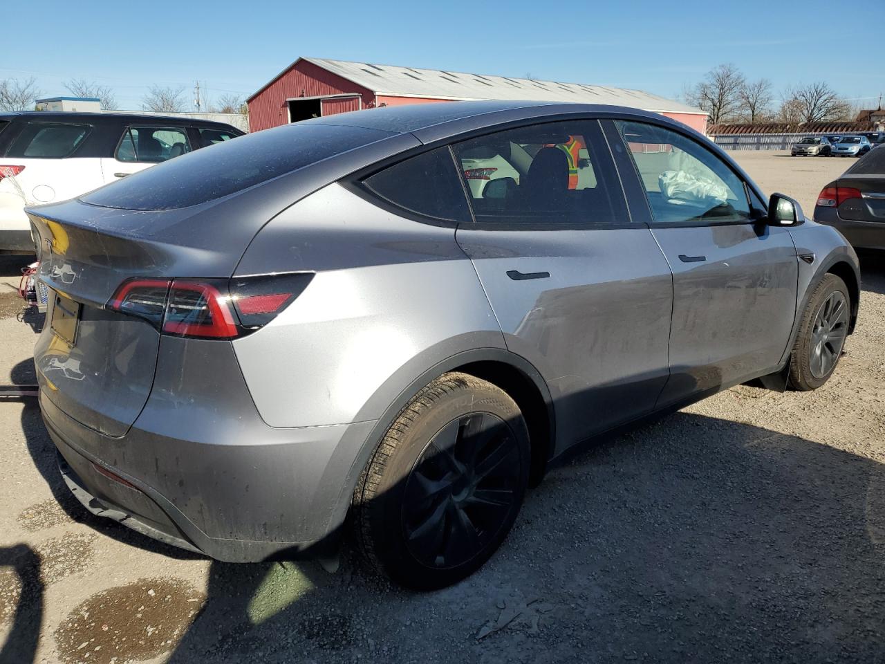 2024 TESLA MODEL Y  VIN:LRWYGDFD6RC673223