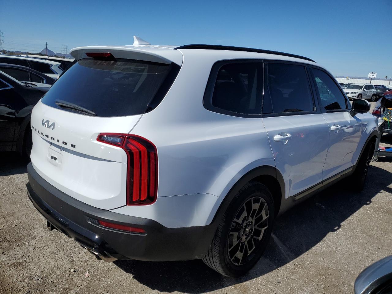 2022 KIA TELLURIDE EX VIN:5XYP3DHC9NG226888