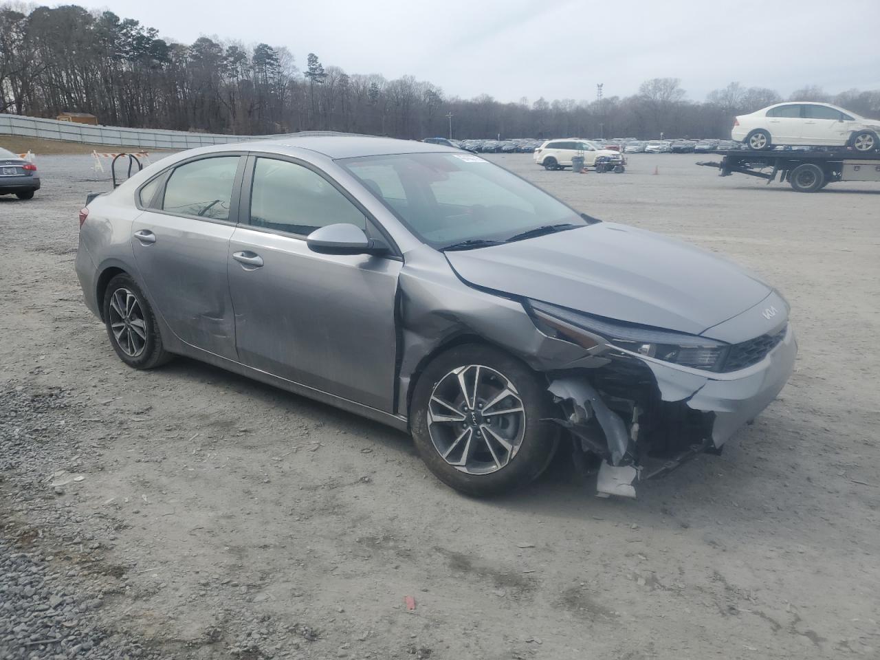 2024 KIA FORTE LX VIN:3KPF24AD9RE727932