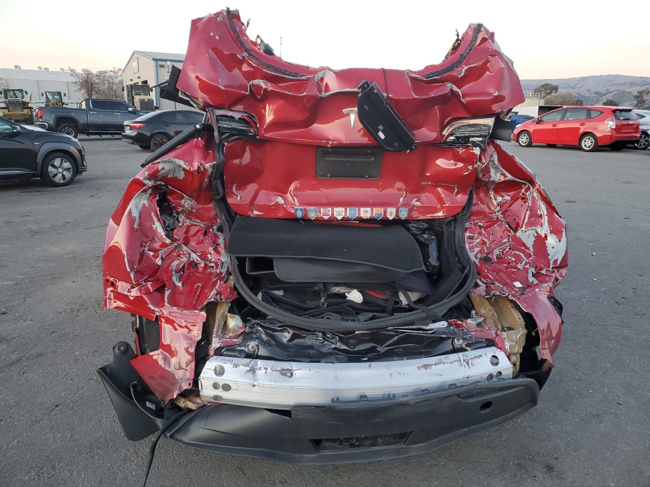 2023 TESLA MODEL Y  VIN:7SAYGDEE1PF751715