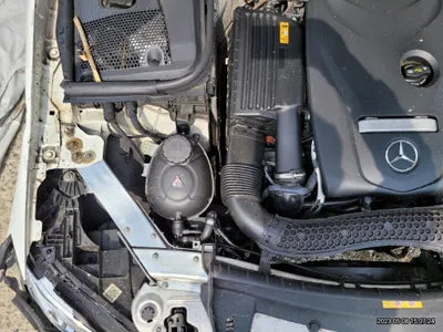 2018 Mercedes-Benz E 300 VIN: