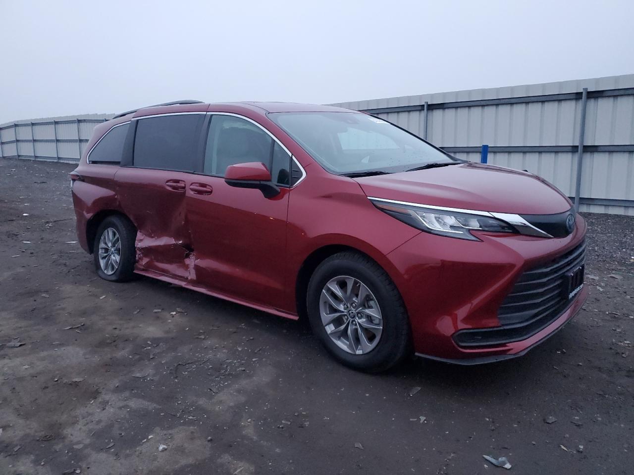 2022 TOYOTA SIENNA LE VIN:5TDKRKEC3NS089922