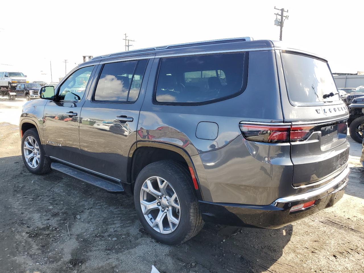 2022 JEEP WAGONEER SERIES II VIN:1C4SJUBT3NS165413