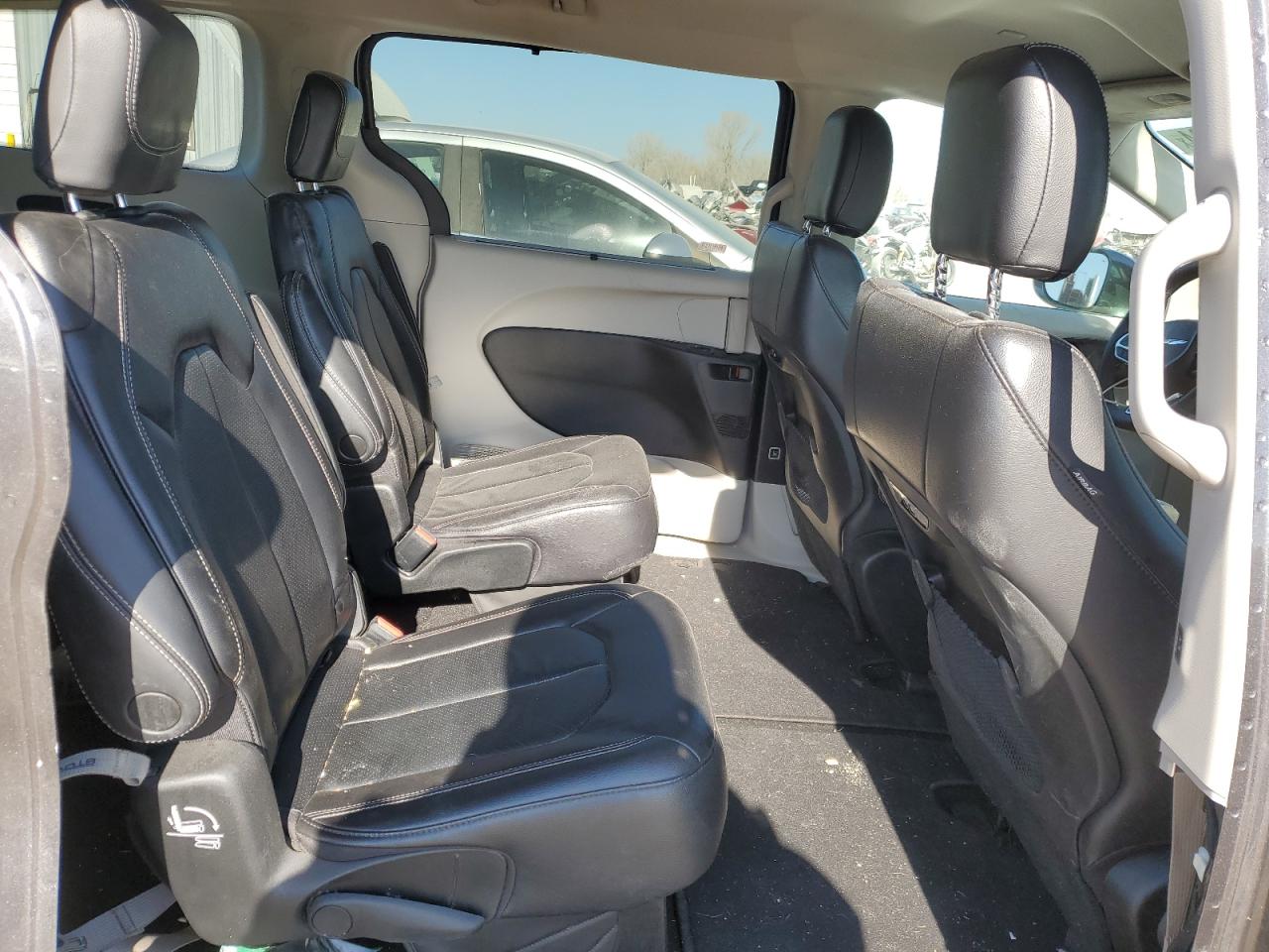 2022 CHRYSLER PACIFICA TOURING L VIN:2C4RC1BG1NR167673