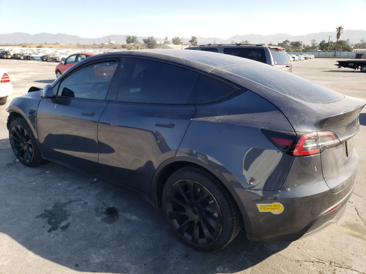 2022 TESLA MODEL Y  VIN:7SAYGDEEXNF350144