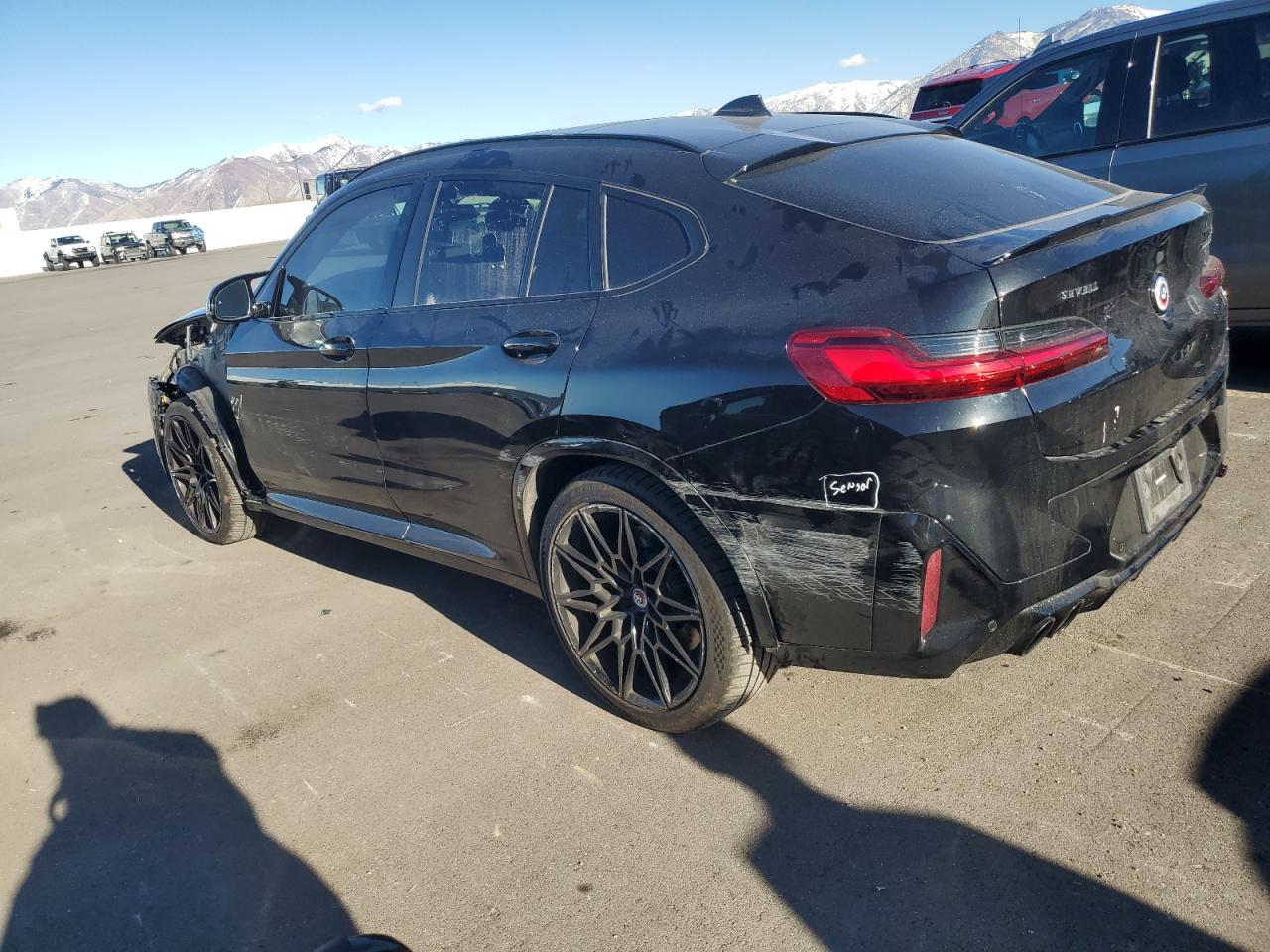 2023 BMW X4 M VIN:5YM23EC08P9R05401