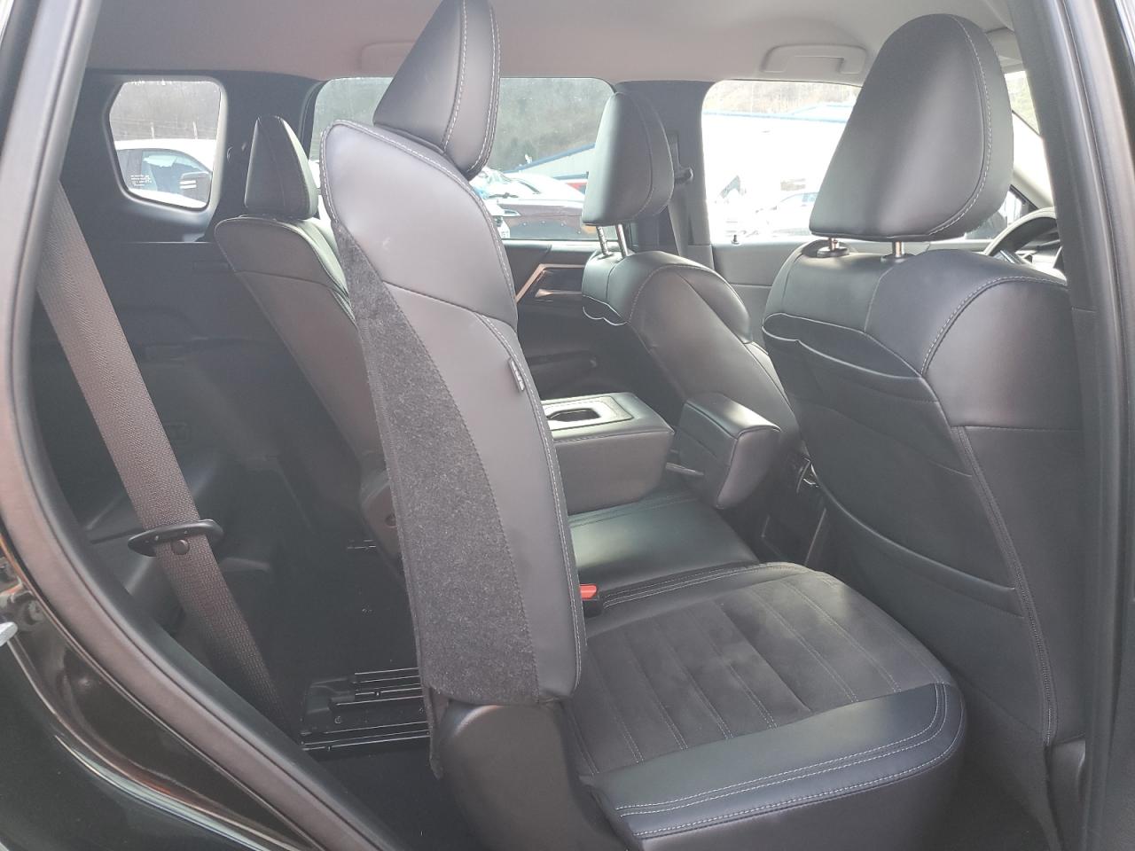 2023 MITSUBISHI OUTLANDER SE VIN:JA4J4UA83PZ021218