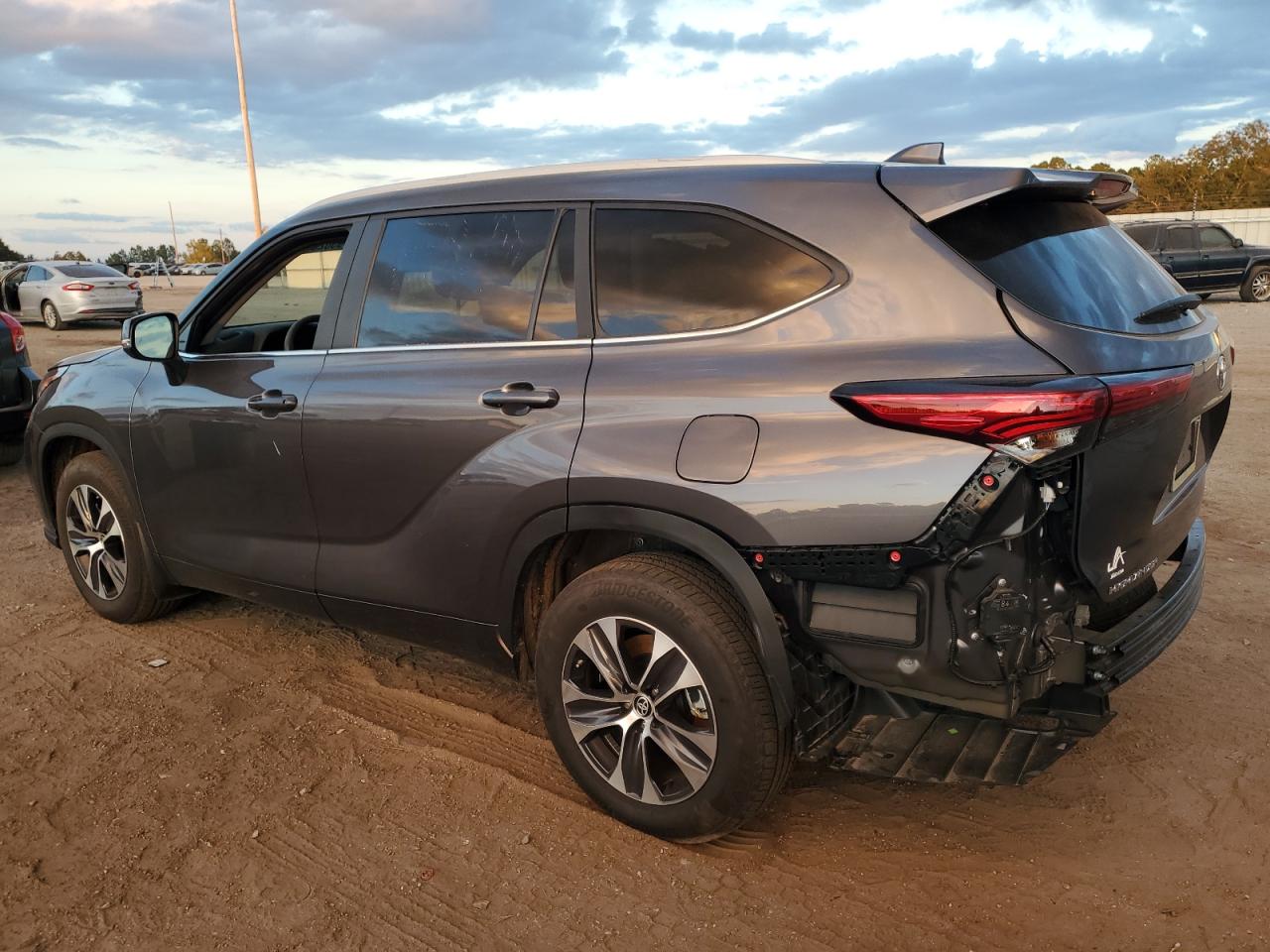 2023 TOYOTA HIGHLANDER HYBRID XLE VIN:5TDKARAH1PS522948