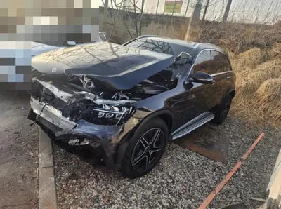 2022 Mercedes-Benz GLC 300 VIN: