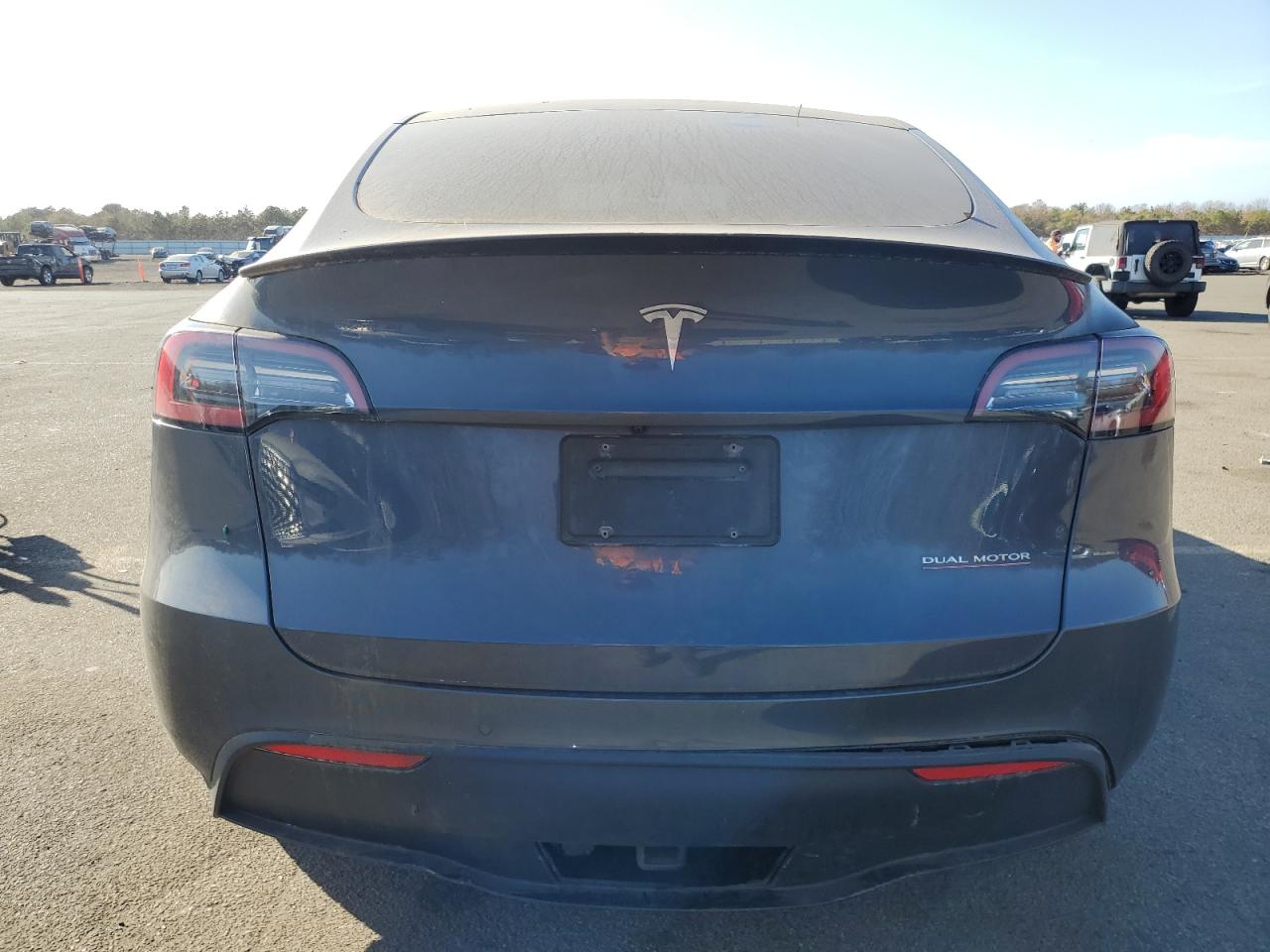 2022 TESLA MODEL Y  VIN:7SAYGDEF5NF338301