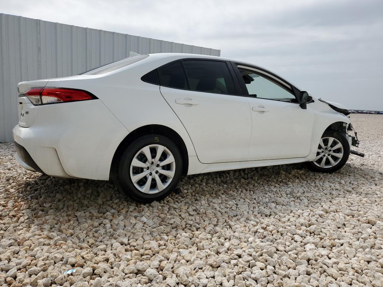 2022 TOYOTA COROLLA LE VIN:JTDEPMAE8N3026256