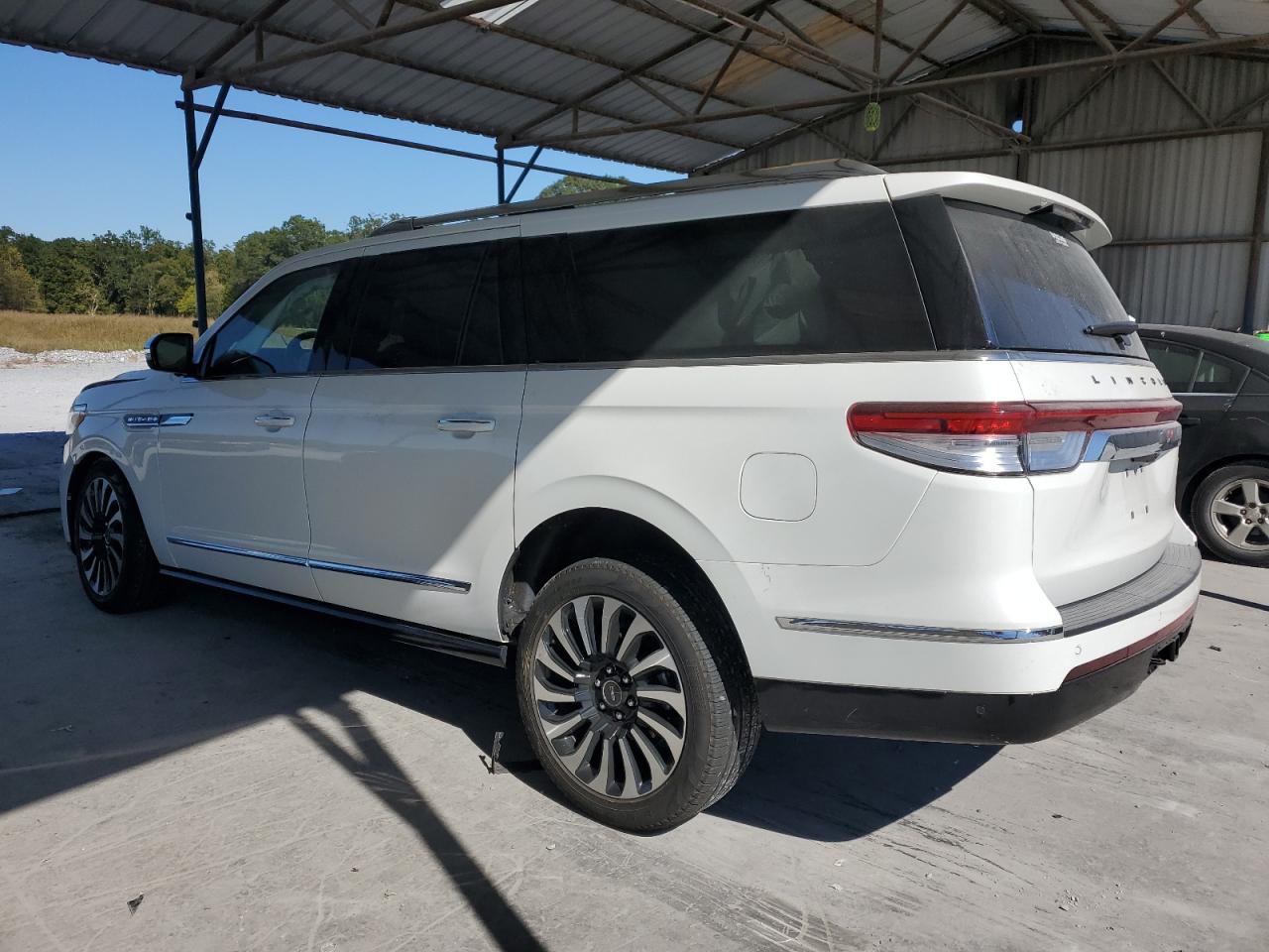 2022 LINCOLN NAVIGATOR L BLACK LABEL VIN:5LMJJ3TT4NEL15301