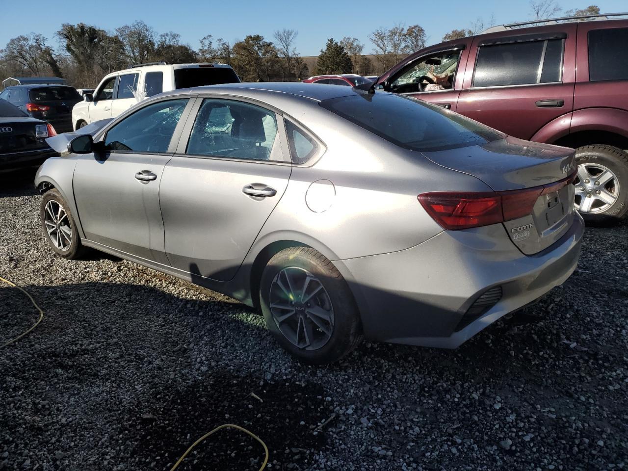 2023 KIA FORTE LX VIN:3KPF24AD3PE633641