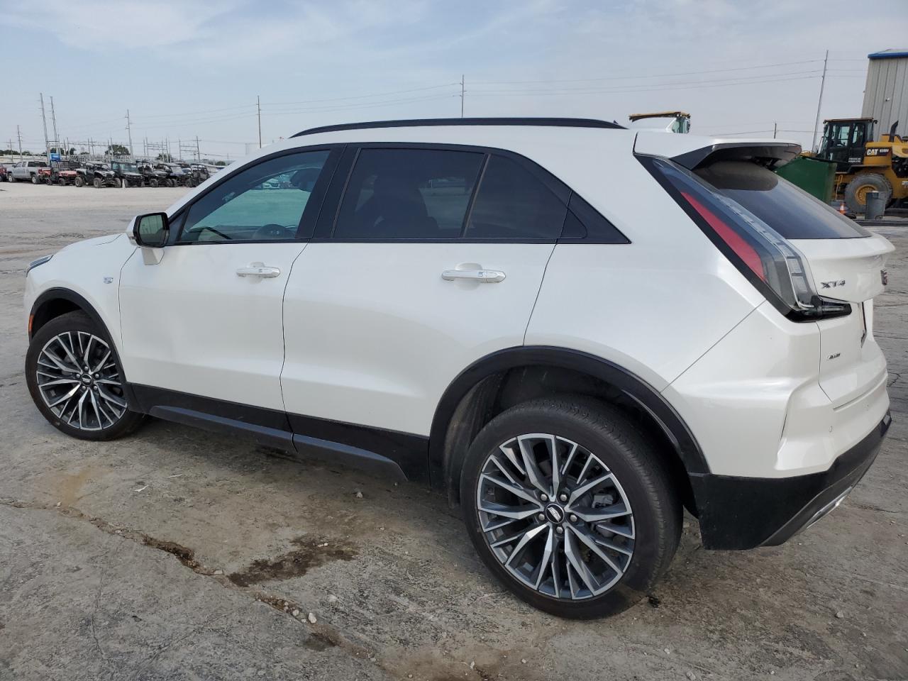 2024 CADILLAC XT4 SPORT VIN:1GYFZFR47RF125557