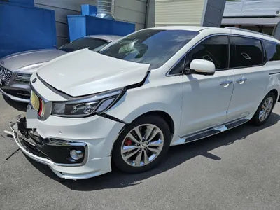 2017 Kia Carnival VIN: