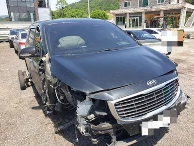 2017 Kia Carnival VIN: