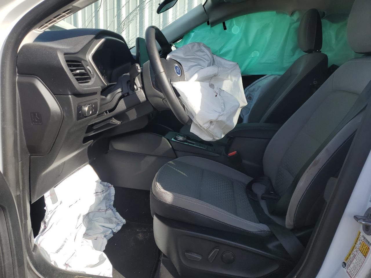 2022 FORD ESCAPE SE VIN:1FMCU9G65NUB82578