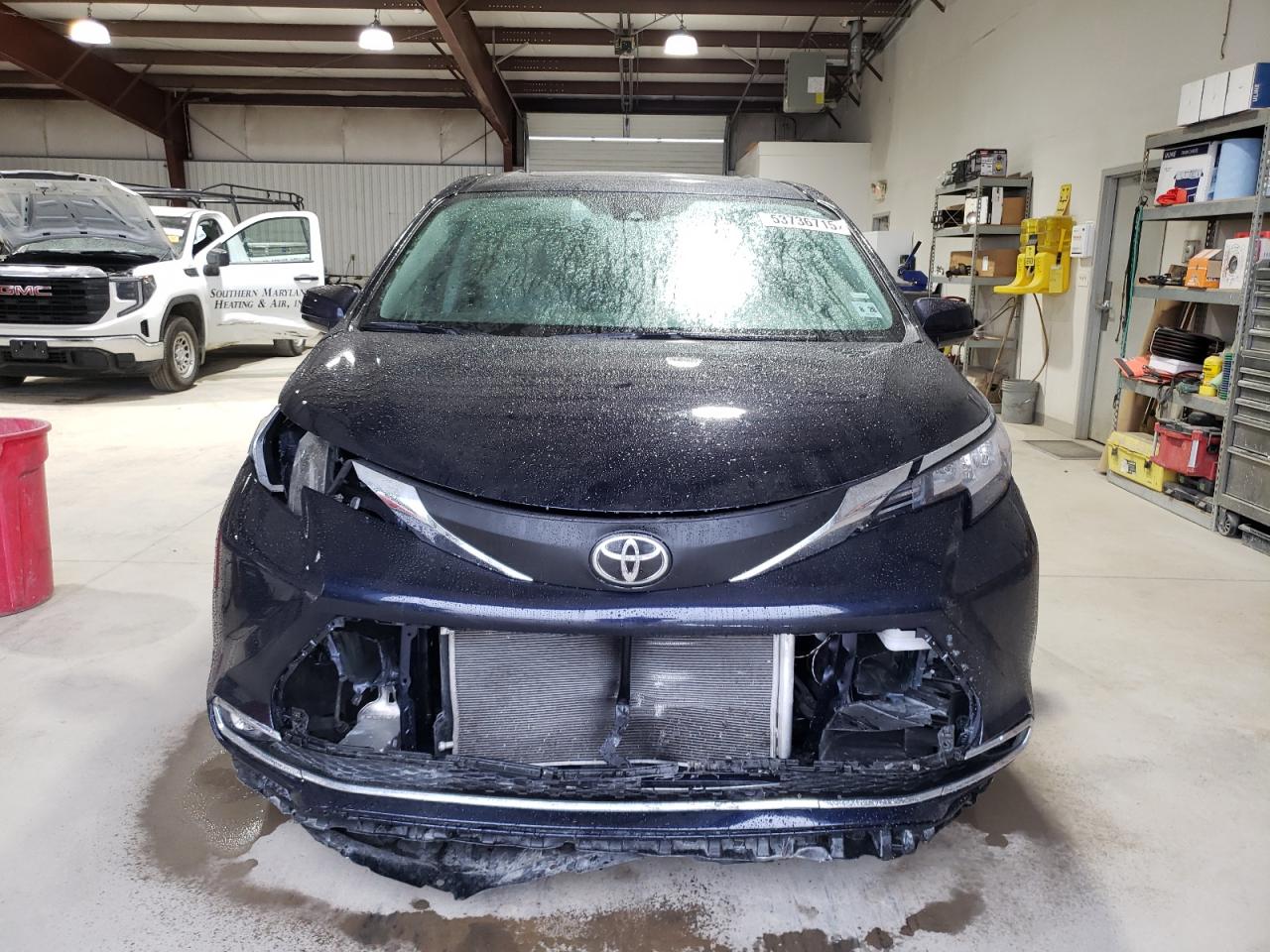 2023 TOYOTA SIENNA XLE VIN:5TDYRKEC2PS172660