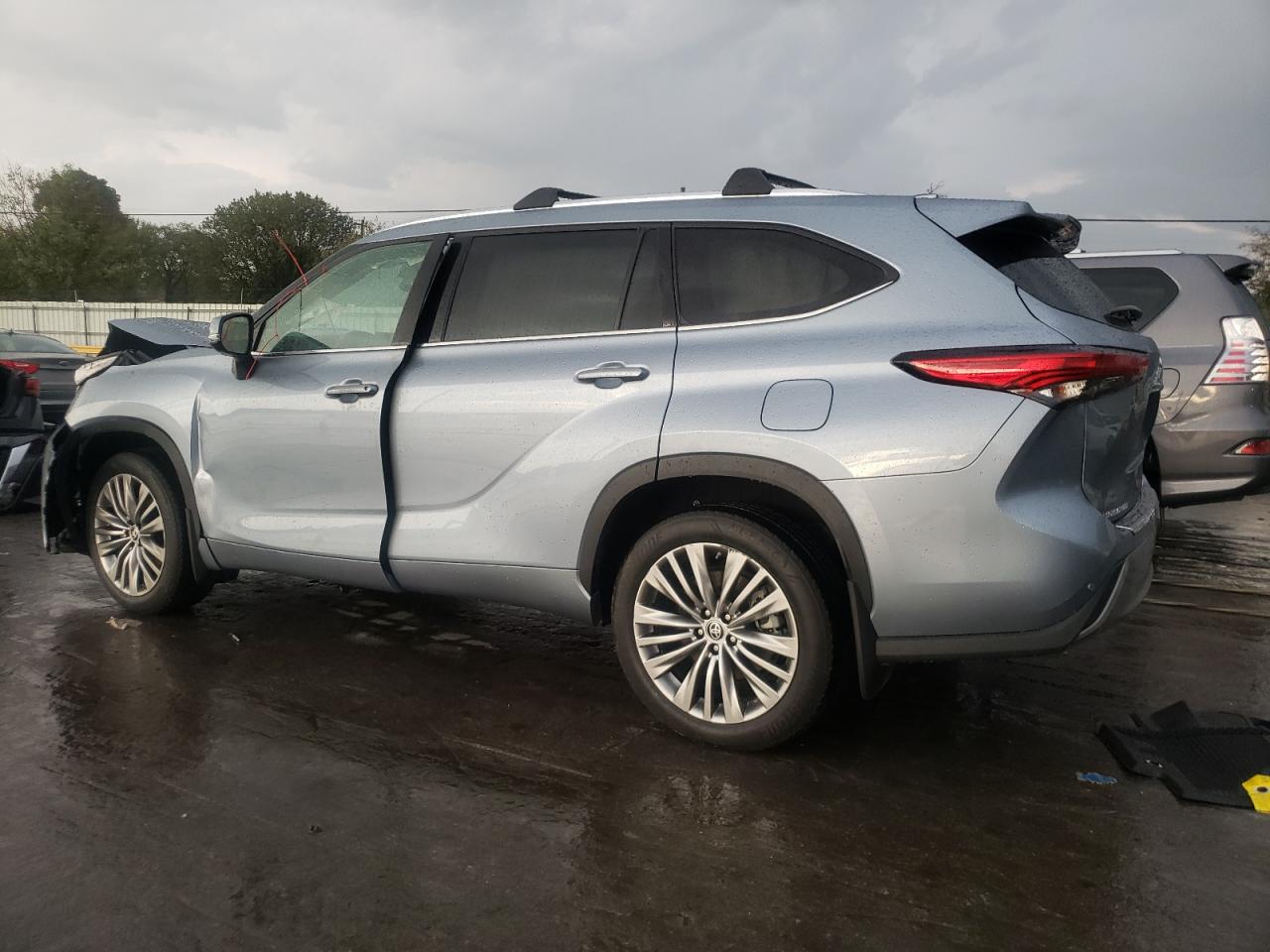 2022 TOYOTA HIGHLANDER PLATINUM VIN:5TDFZRBH6NS233425