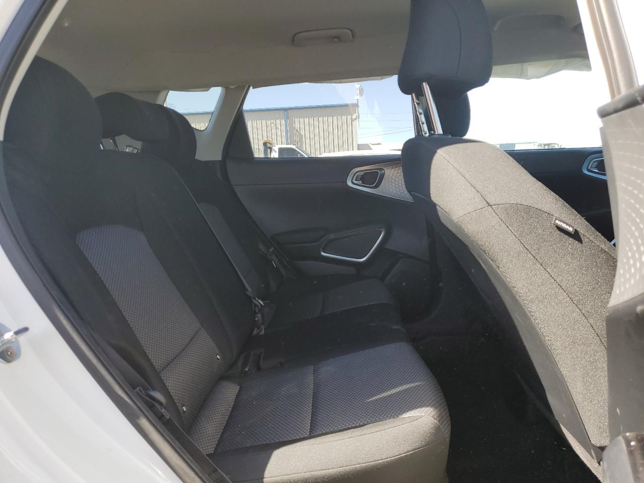 2022 KIA SOUL LX VIN:KNDJ23AU6N7157662