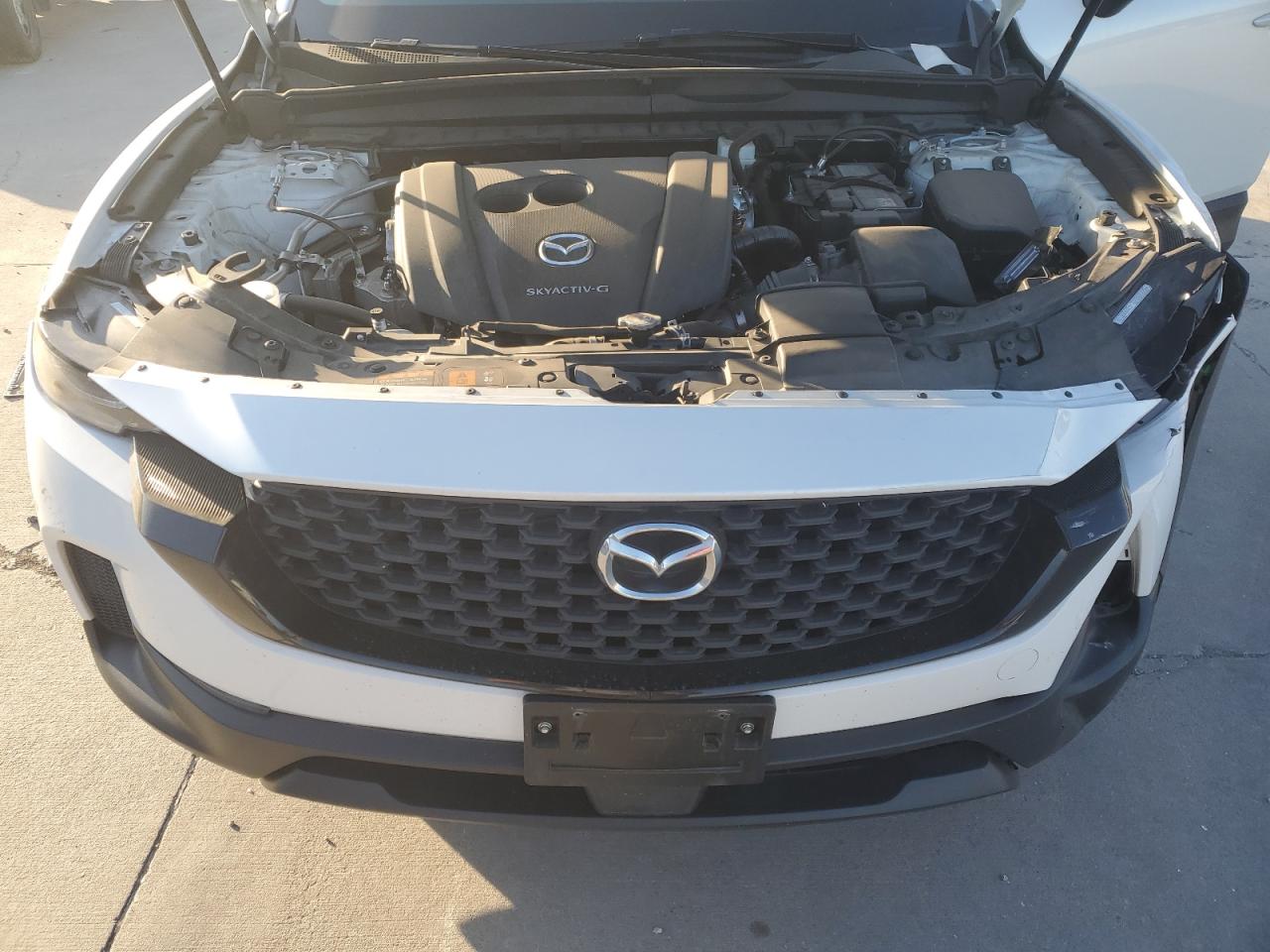 2023 MAZDA CX-50 PREFERRED PLUS VIN:7MMVABCM7PN153419