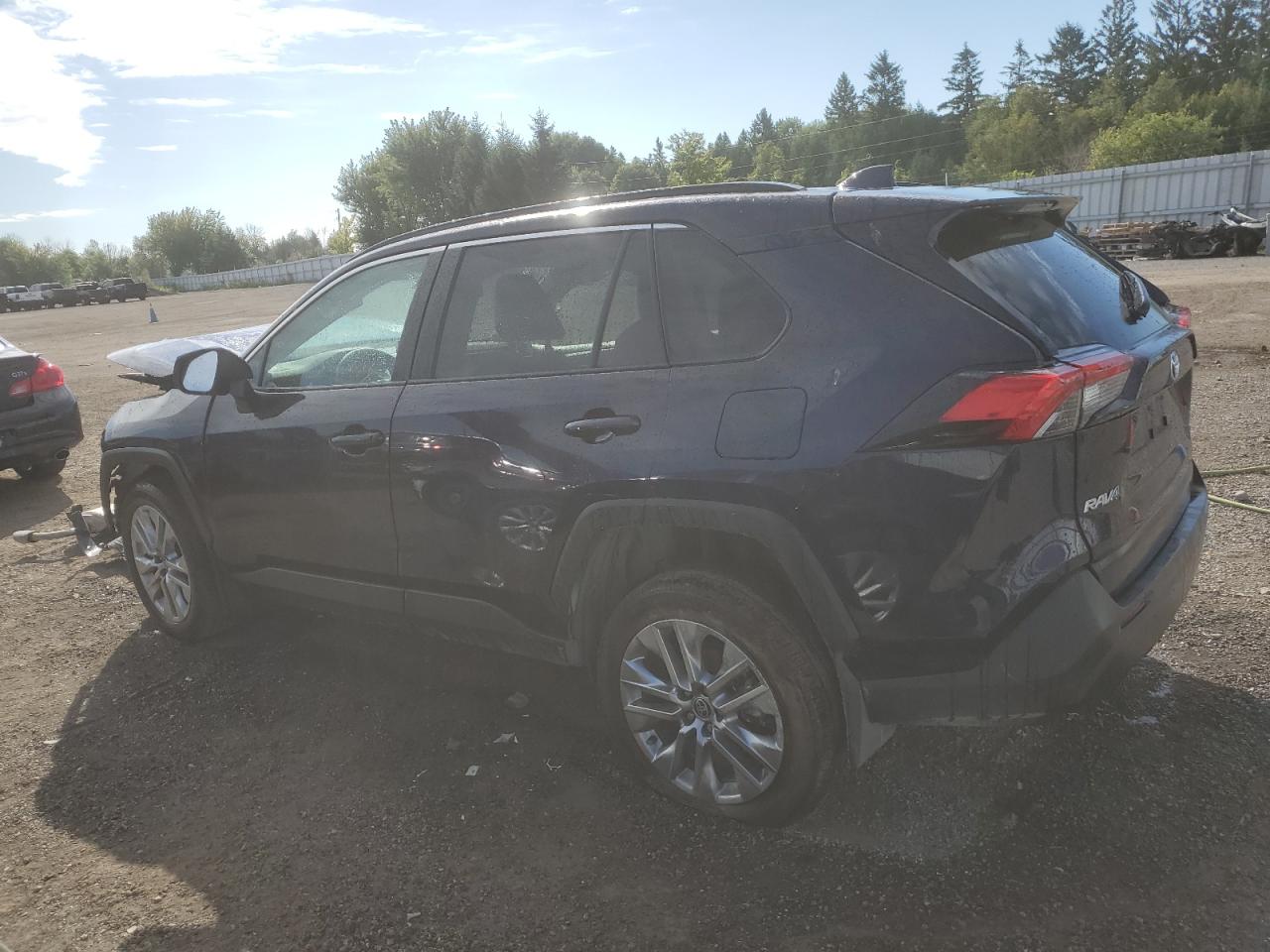 2022 TOYOTA RAV4 XLE VIN:2T3R1RFVXNW289628