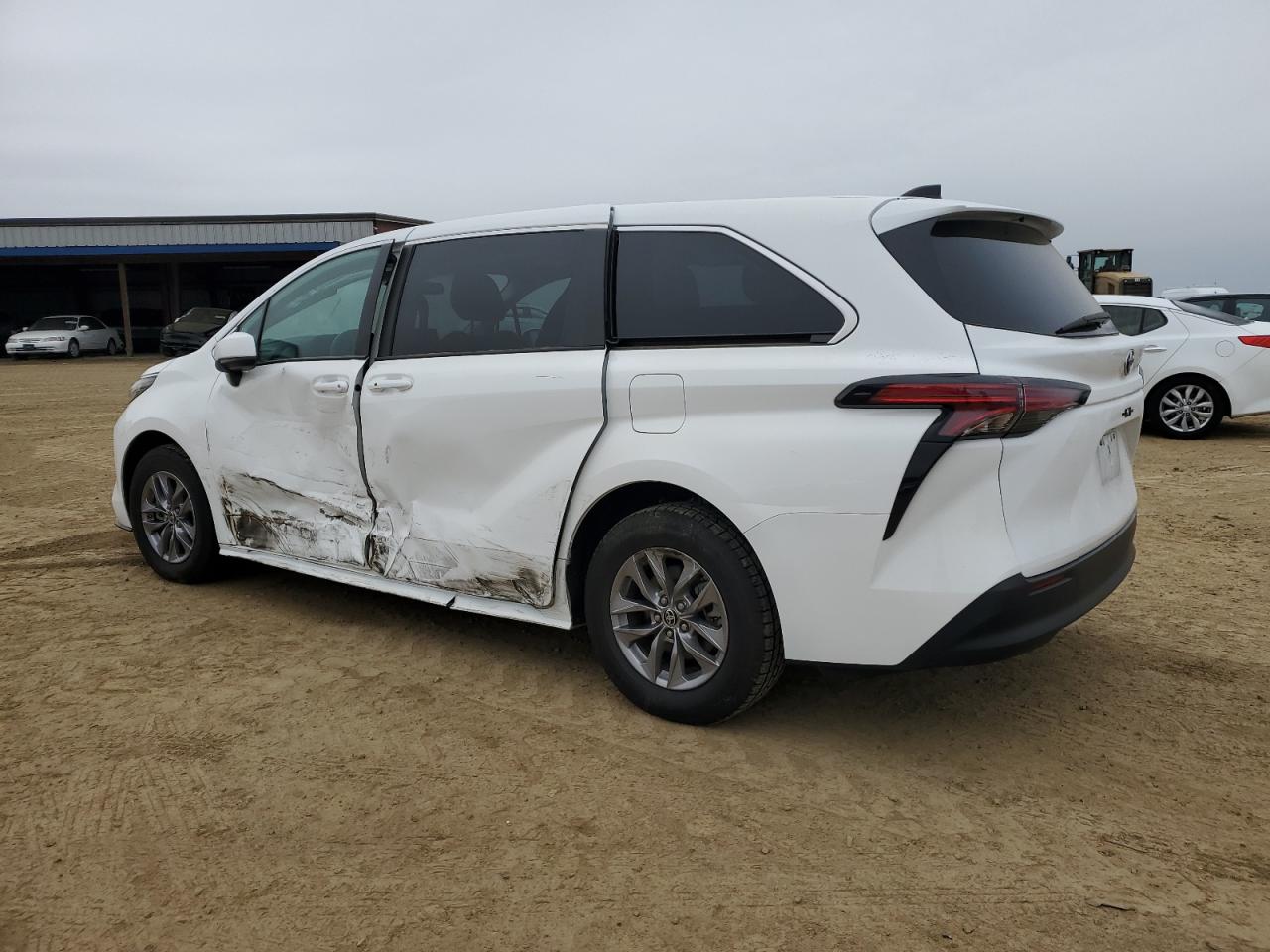 2022 TOYOTA SIENNA LE VIN:5TDKSKFC6NS070218
