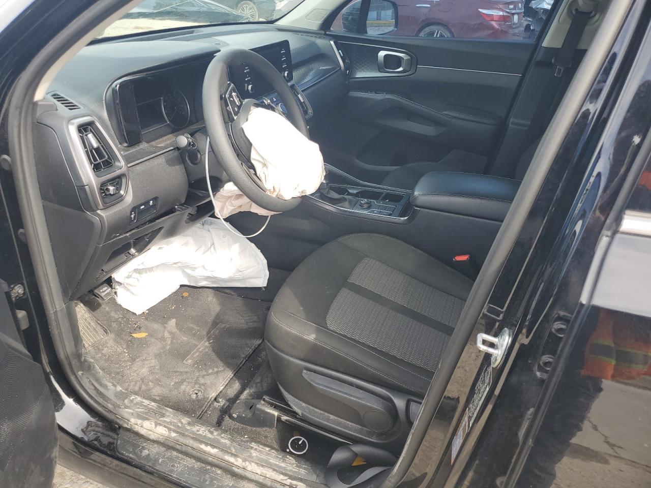 2023 KIA SORENTO LX VIN:5XYRG4LC7PG197740
