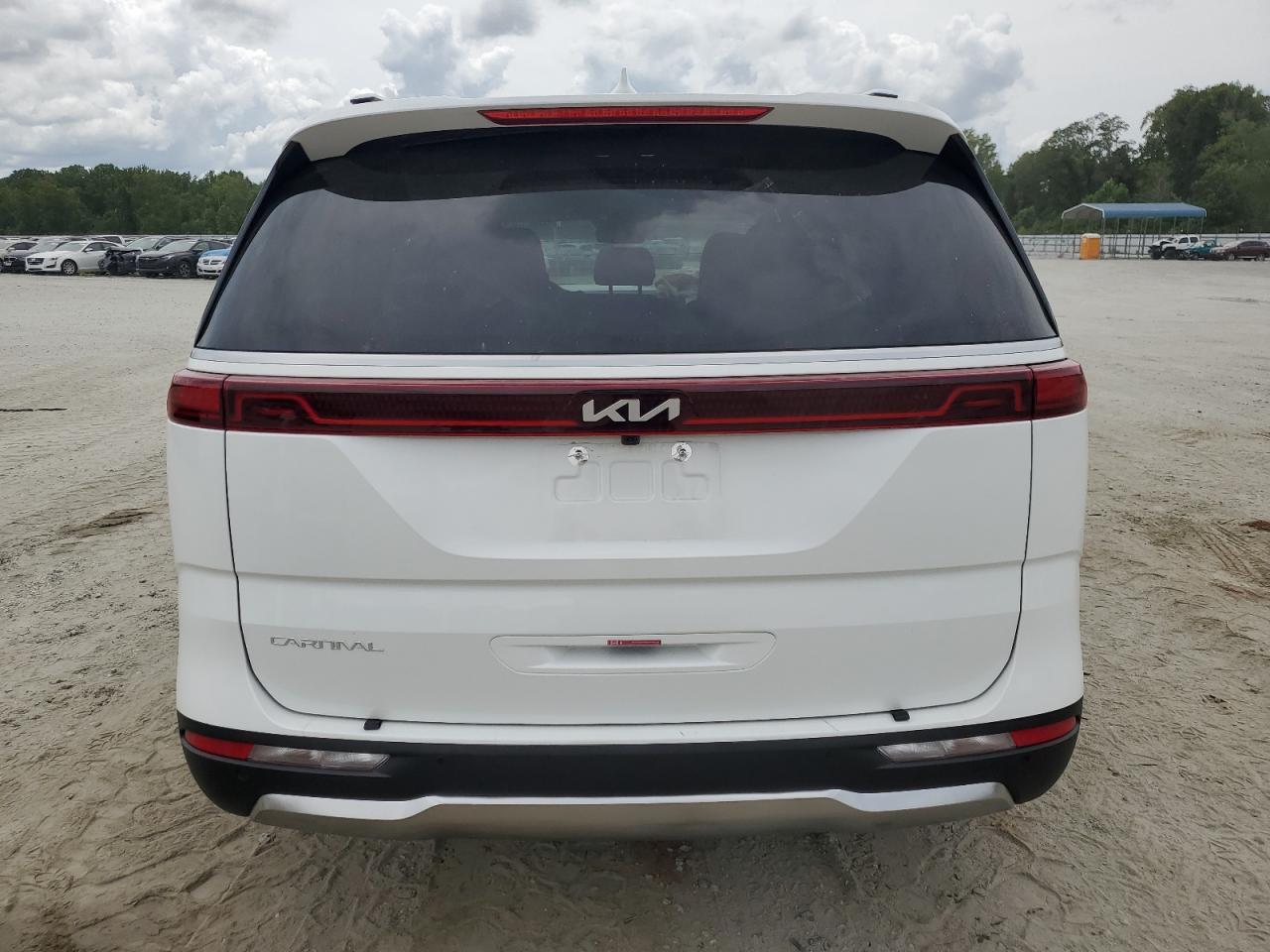 2024 KIA CARNIVAL SX VIN:KNDNE5H37R6392553