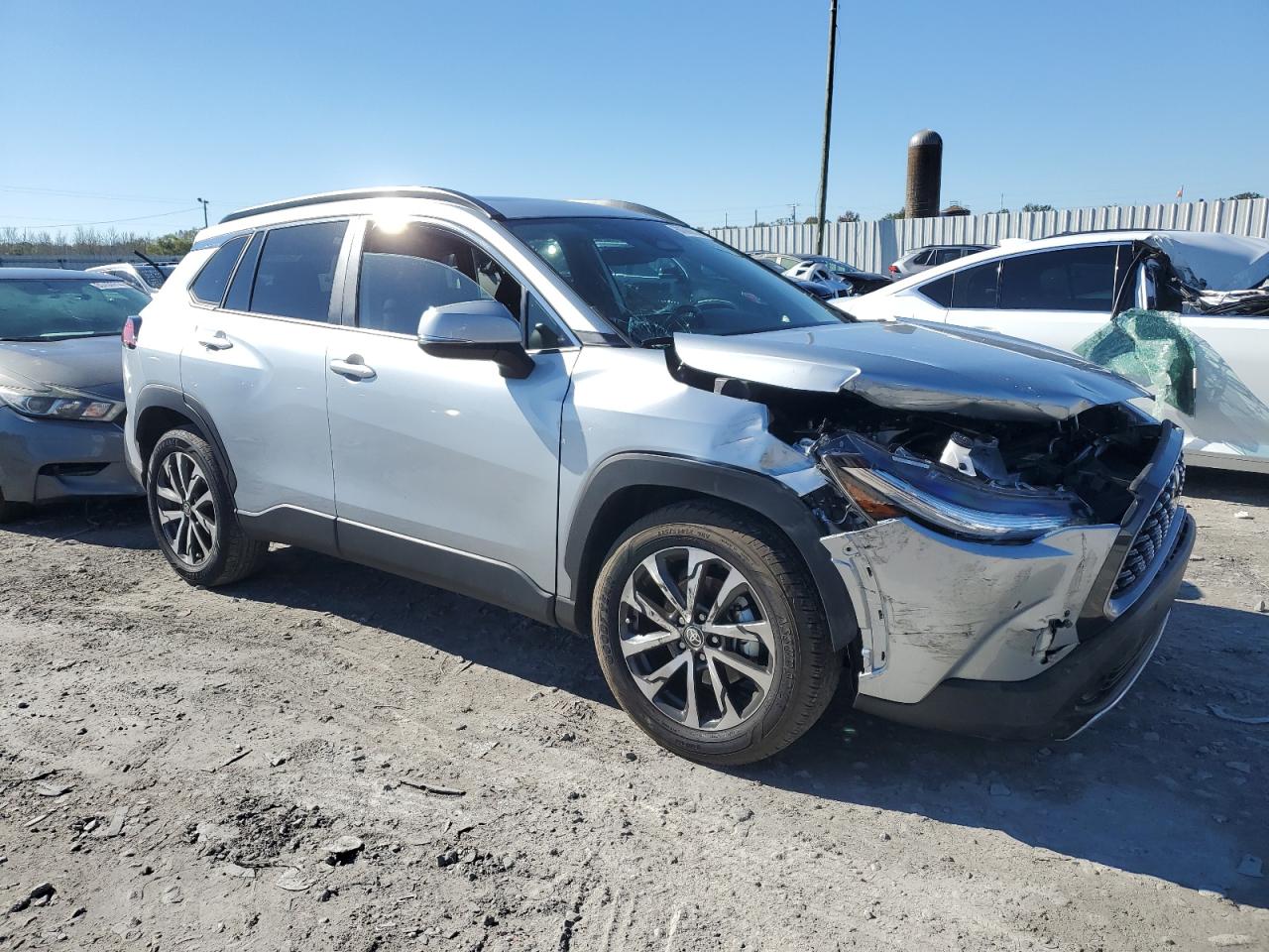 2023 TOYOTA COROLLA CROSS XLE VIN:7MUDAAAG0PV058638