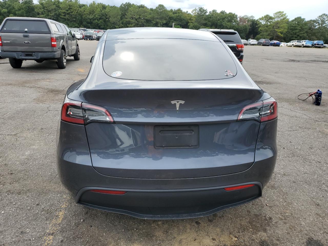 2023 TESLA MODEL Y  VIN:7SAYGDED9PF949109