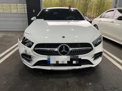 2023 Mercedes-Benz A 250 VIN: