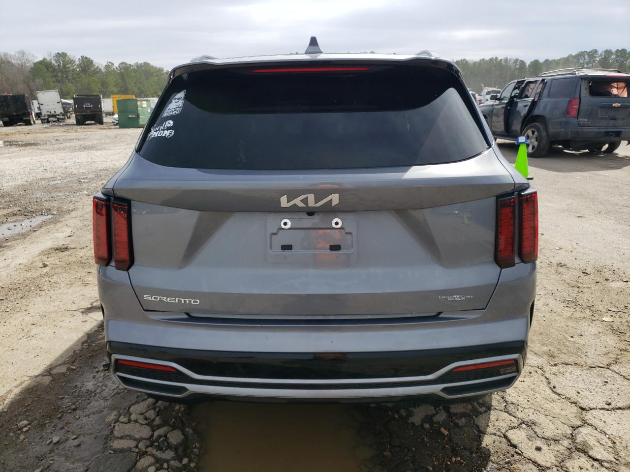2023 KIA SORENTO S VIN:5XYRL4LC8PG204934