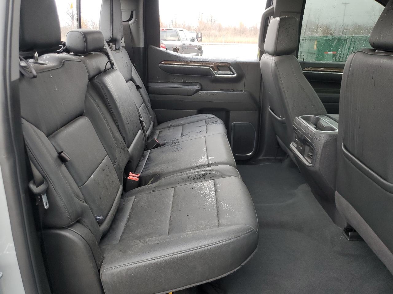 2024 CHEVROLET SILVERADO K1500 LT TRAIL BOSS VIN:3GCUDFED2RG388037