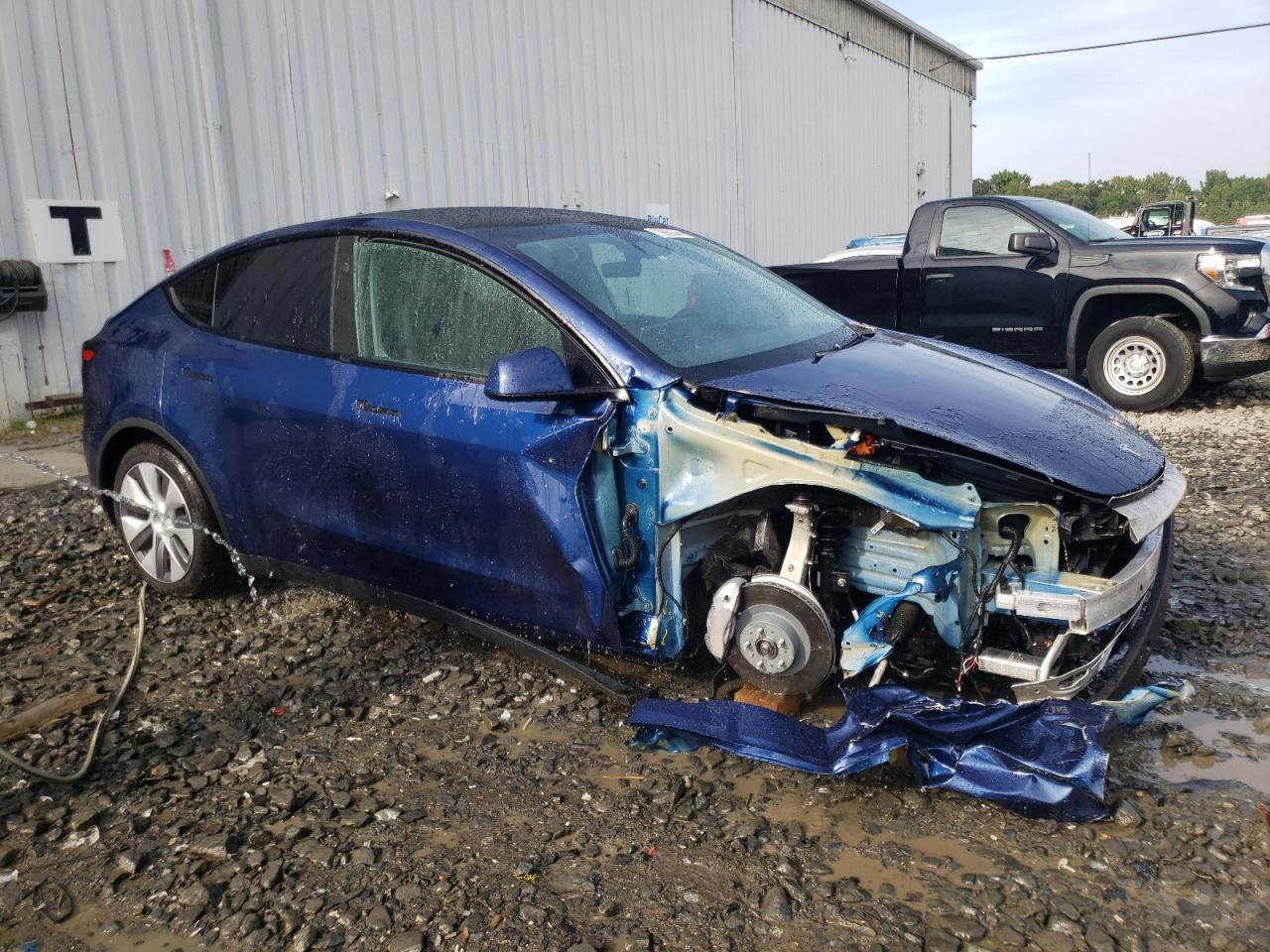 2024 TESLA MODEL Y  VIN:7SAYGDEE6RF076687