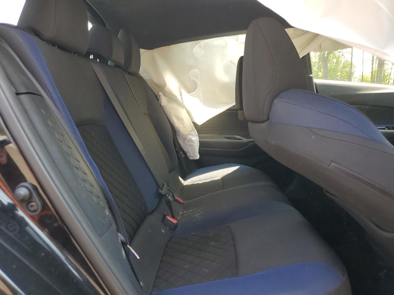 2022 TOYOTA C-HR XLE VIN:NMTKHMBX0NR147232