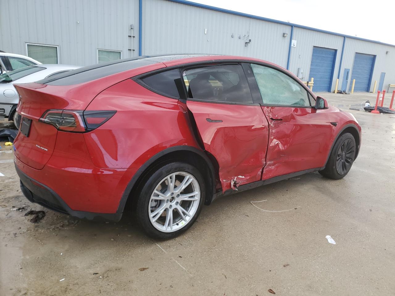 2023 TESLA MODEL Y  VIN:7SAYGDEE6PA066302