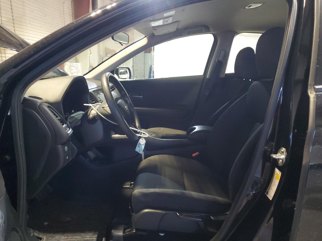 2022 HONDA HR-V LX VIN:3CZRU6H39NM724541