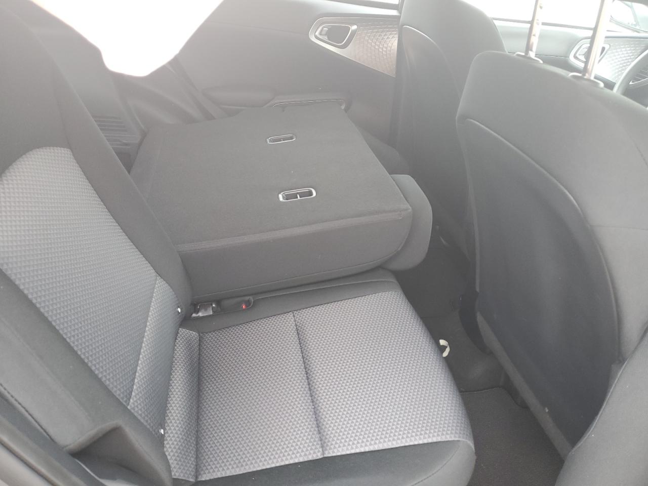 2023 KIA SOUL LX VIN:KNDJ23AU8P7876883