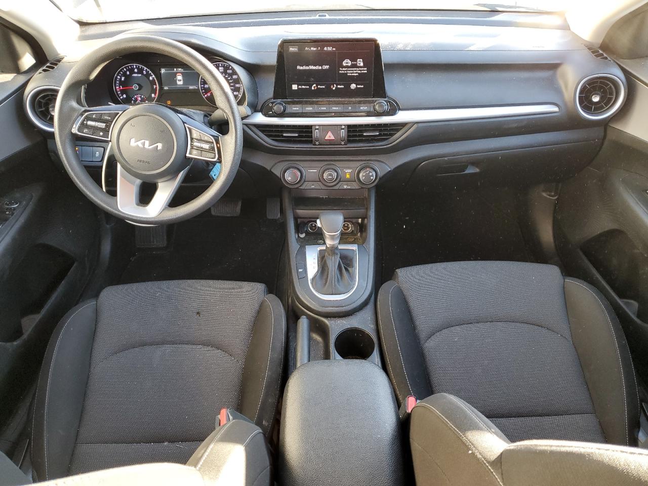 2023 KIA FORTE LX VIN:3KPF24AD5PE663000