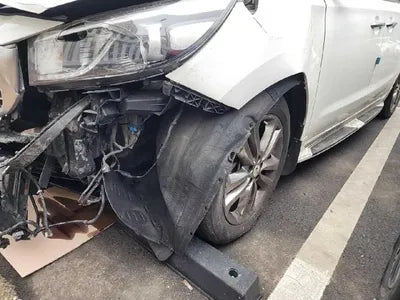 2017 Kia Carnival VIN: