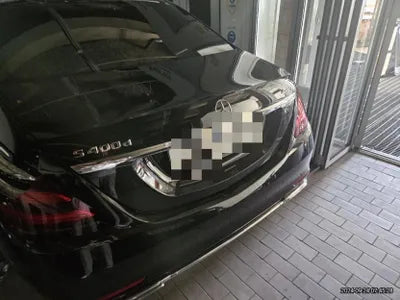 2018 Mercedes-Benz S 400 VIN: