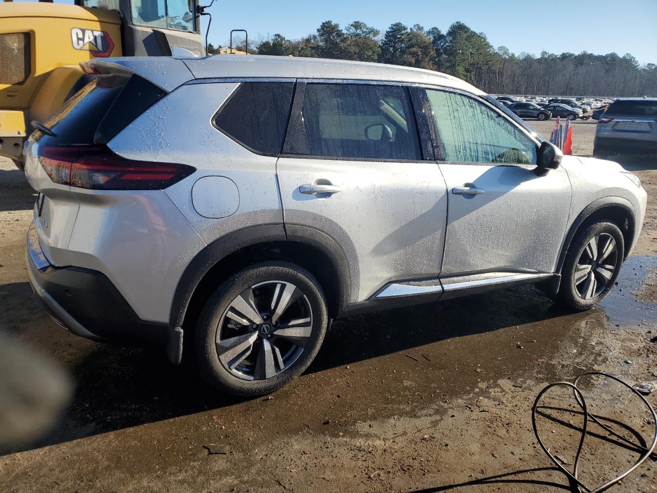 2022 NISSAN ROGUE SL VIN:5N1BT3CB7NC693682