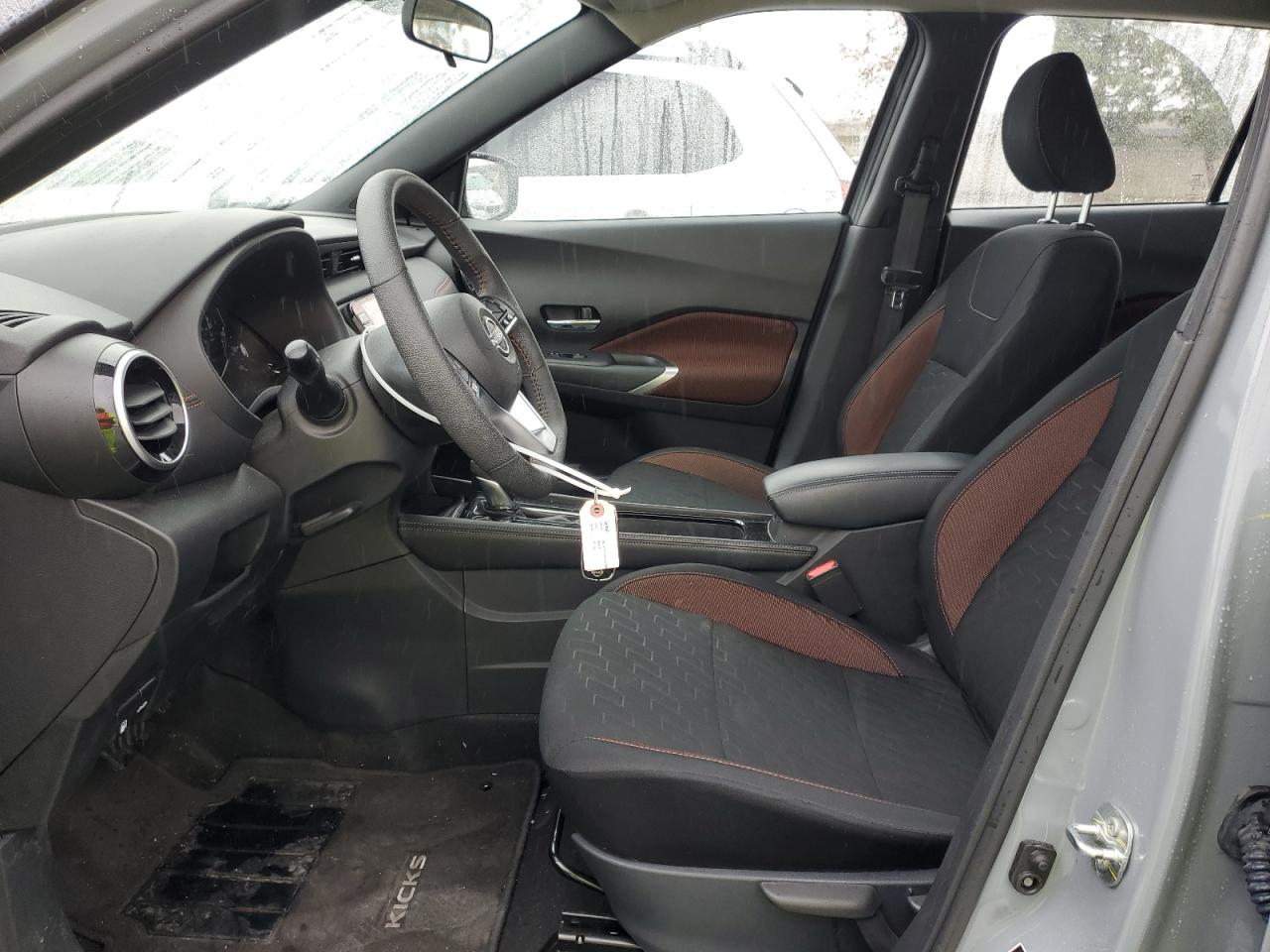 2024 NISSAN KICKS SR VIN:3N1CP5DV2RL555045