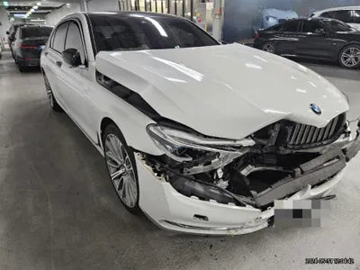 2016 BMW 750 VIN: