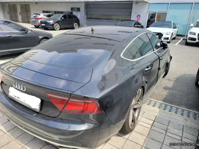 2015 Audi A7 WAUZZZ4G7FN032493 VIN:WAUZZZ4G7FN032493