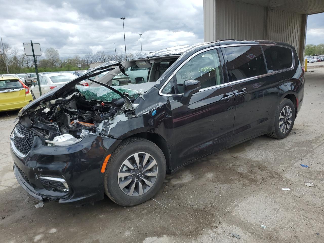 2023 CHRYSLER PACIFICA HYBRID TOURING L VIN:2C4RC1L76PR562613