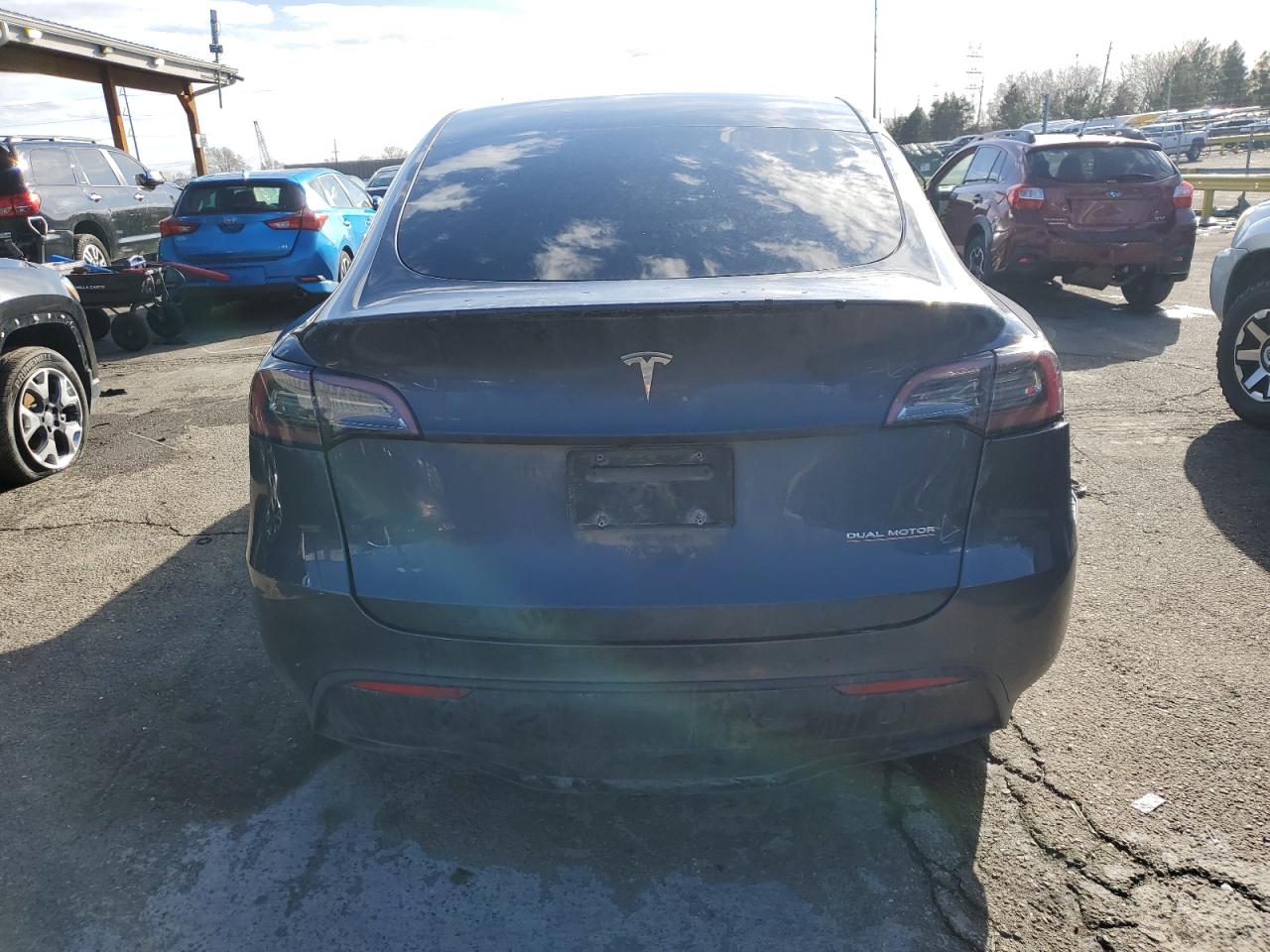 2022 TESLA MODEL Y  VIN:7SAYGDEF0NF452111